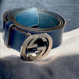 Size 30-34 Gucci belt